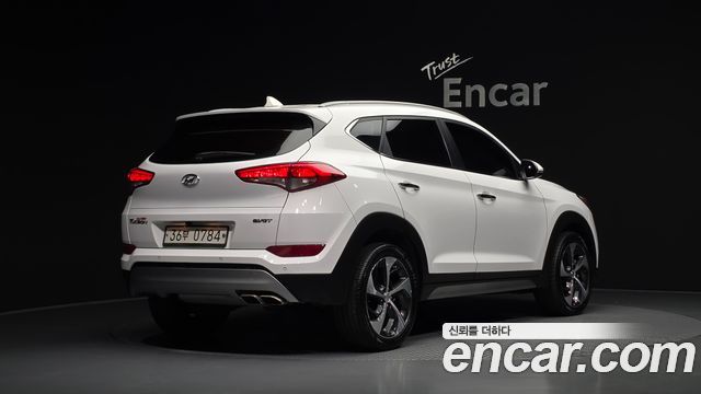 Hyundai Tucson Diesel 2.0 2WD Modern Special — пробег 135 608 км — фото 2 из 5