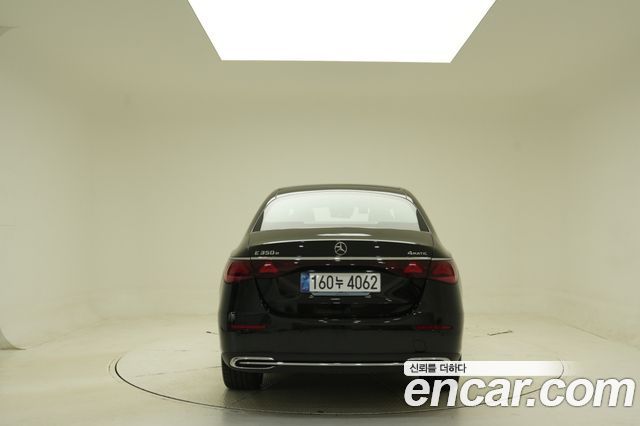 Mercedes-Benz E-Class из Кореи Encar