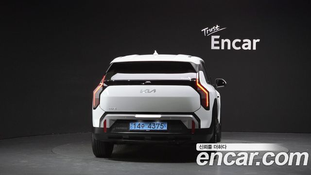 Kia EV3 из Кореи Encar