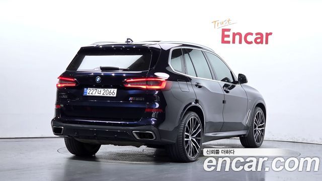 BMW X5 M50i — пробег 91 652 км — фото 2 из 5
