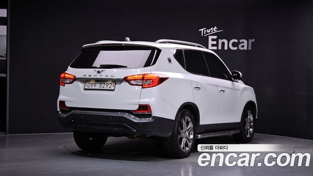 Ssangyong Rexton из Кореи Encar