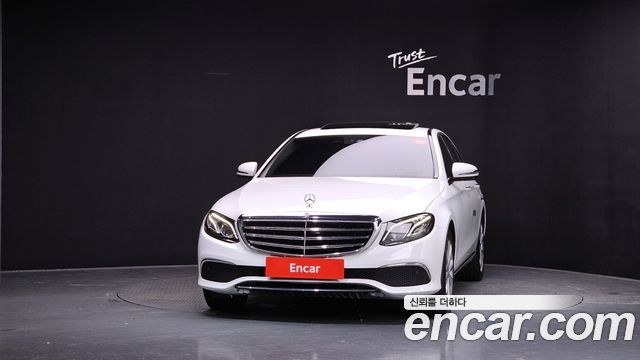 Mercedes-Benz E-Class из Кореи Encar