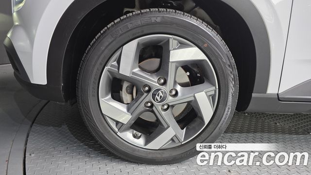 Hyundai Venue из Кореи Encar
