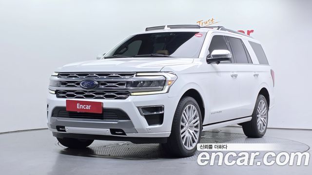Ford Expedition Platinum 4WD 7Seater — пробег 44 691 км — фото 1 из 5