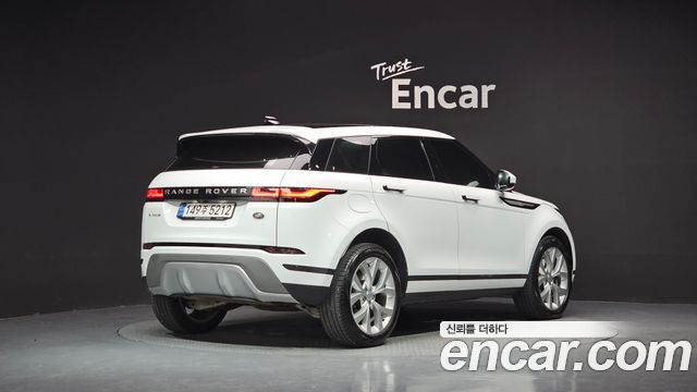 Land Rover Range Rover Evoque P250 SE — пробег 33 486 км — фото 2 из 5