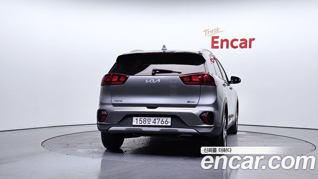Kia Niro 1.6 HEV Trendy — пробег 84 782 км — фото 4 из 5