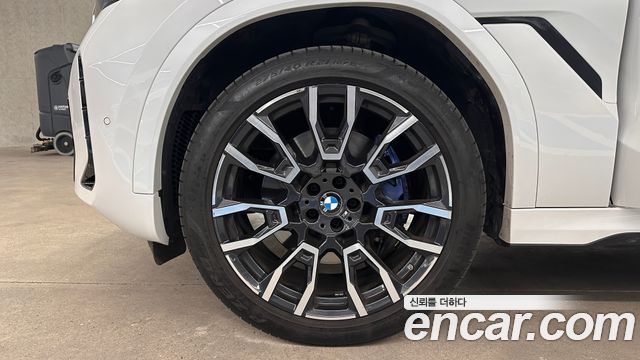 BMW X6 xDrive40i M Sport — пробег 56 733 км — фото 5 из 5