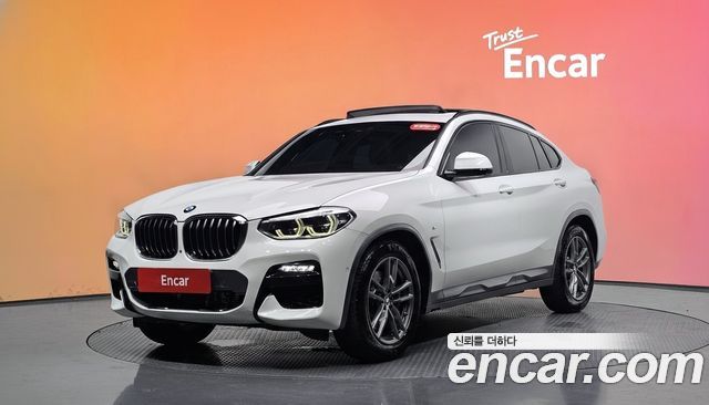BMW X4 xDrive20i M Sport X — пробег 124 393 км — фото 1 из 5