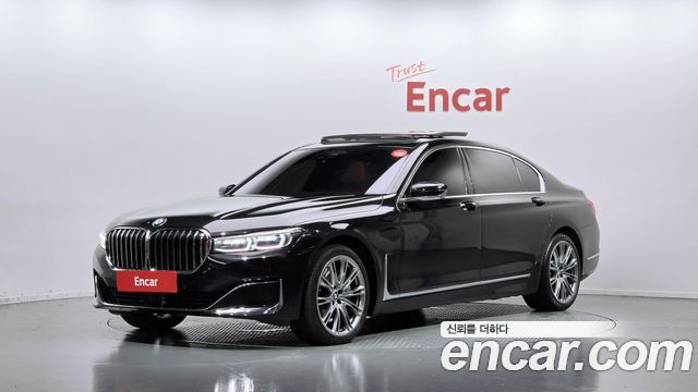 BMW 7-Series 750Li xDrive Design Pure Excellence — пробег 143 107 км — фото 1 из 5