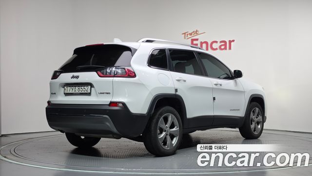 Jeep Cherokee 2.4 Limited AWD — пробег 75 683 км — фото 2 из 5