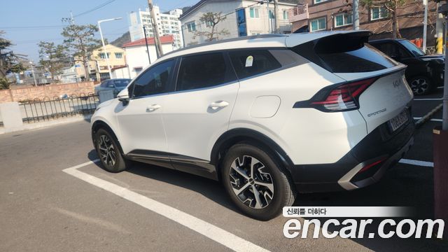 Kia Sportage HEV 1.6 2WD Signature — пробег 37 000 км — фото 4 из 5