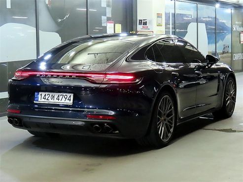 Porsche Panamera 2.9 AWD E-Hybrid Platinum Edition — пробег 41 799 км — фото 4 из 5