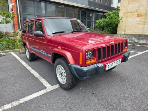 Jeep Cherokee 2.5 XJ — пробег 172 000 км — фото 4 из 5