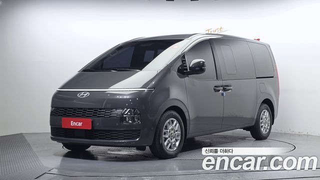 Hyundai Staria L3.5 Cargo 5-Seater Modern — пробег 3 746 км — фото 1 из 5