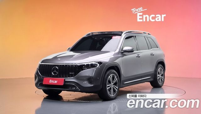 Mercedes-Benz EQB EQB300 4MATIC Electric Art — пробег 29 219 км — фото 1 из 5