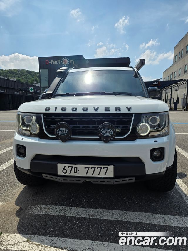 Land Rover Discovery 3.0 SDV6 HSE — пробег 213 000 км — фото 1 из 5