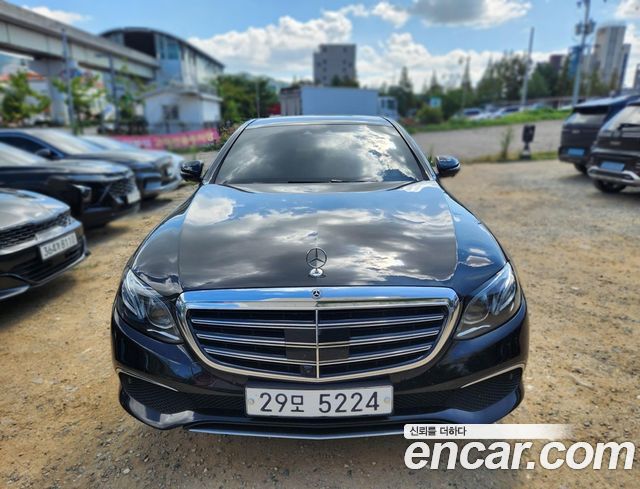 Mercedes-Benz E-Class из Кореи Encar