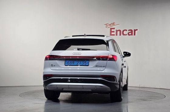 Audi Q4 e-tron 40 Premium — пробег 53 773 км — фото 4 из 5
