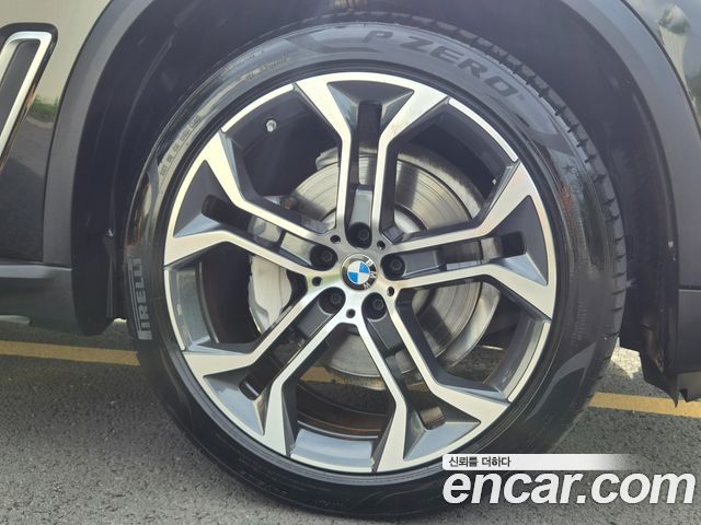 BMW X5 xDrive 40i xLine — пробег 45 800 км — фото 5 из 5