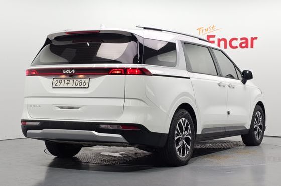 Kia Carnival Gasoline 9-Seater Prestige — пробег 47 004 км — фото 2 из 5
