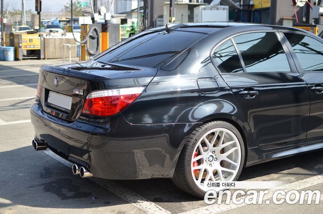 BMW M5 M5 Sedan — пробег 98 500 км — фото 2 из 5