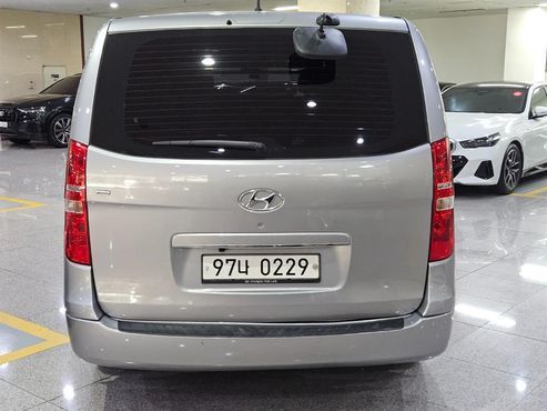 Hyundai Starex Van 5-Seater Modern — пробег 141 896 км — фото 3 из 5