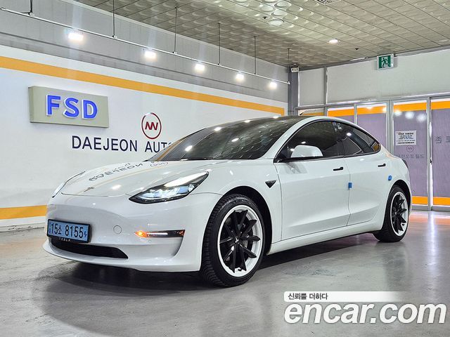 Tesla Model 3 Long Range AWD — пробег 172 952 км — фото 1 из 5
