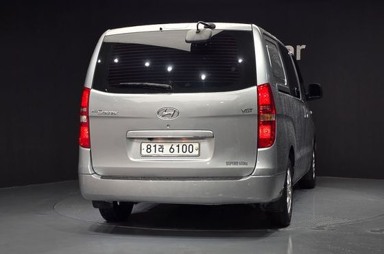 Hyundai Starex 5-Seater VAN CVX Luxury — пробег 81 351 км — фото 4 из 5