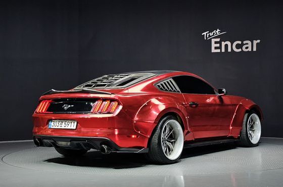 Ford Mustang Coupe — пробег 141 869 км — фото 2 из 5