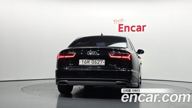 Audi A6 35 TDI Quattro Sport C7 — пробег 211 805 км — фото 4 из 5