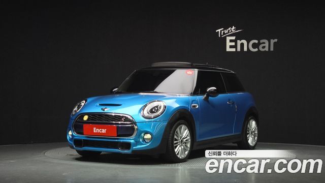 Mini Cooper Standard Third Generation — пробег 91 130 км — фото 1 из 5