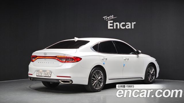 Hyundai Grandeur из Кореи Encar