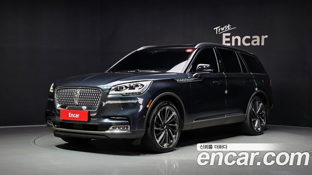 Lincoln Aviator 3.0 Reserve  AWD — пробег 53 288 км — фото 1 из 5