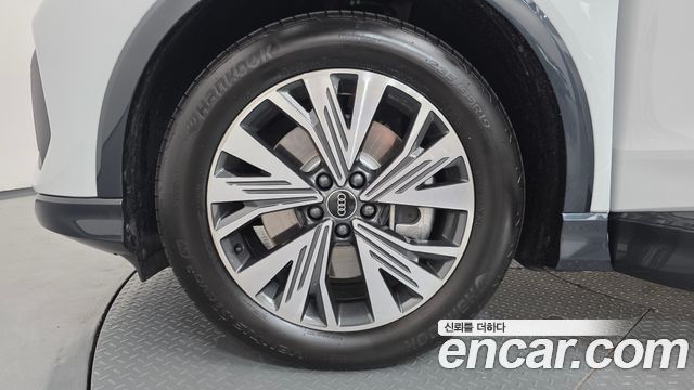 Audi Q4 e-tron из Кореи Encar