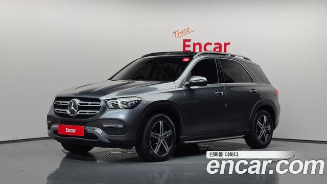 Mercedes-Benz GLE-Class GLE300d 4MATIC — пробег 42 688 км — фото 1 из 5