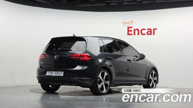 Volkswagen Golf из Кореи Encar