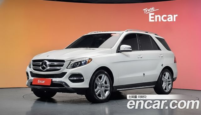Mercedes-Benz GLE-Class GLE350 d 4MATIC — пробег 62 334 км — фото 1 из 5