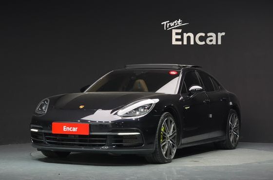 Porsche Panamera 2.9 AWD E-Hybrid — пробег 81 103 км — фото 1 из 5
