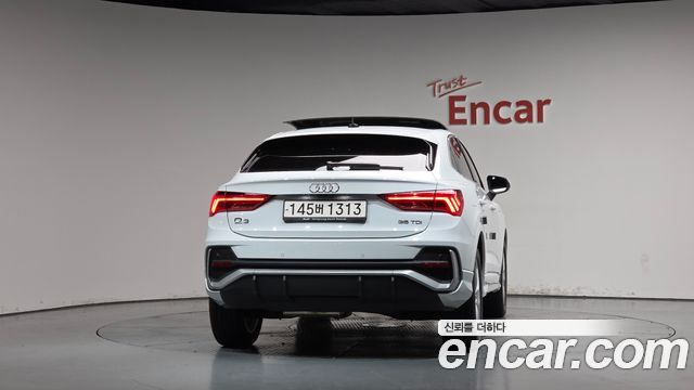 Audi Q3 35 TDI Premium Sportback — пробег 27 737 км — фото 4 из 5