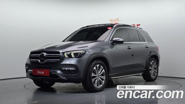 Mercedes-Benz GLE-Class GLE300d 4MATIC — пробег 128 722 км — фото 1 из 5