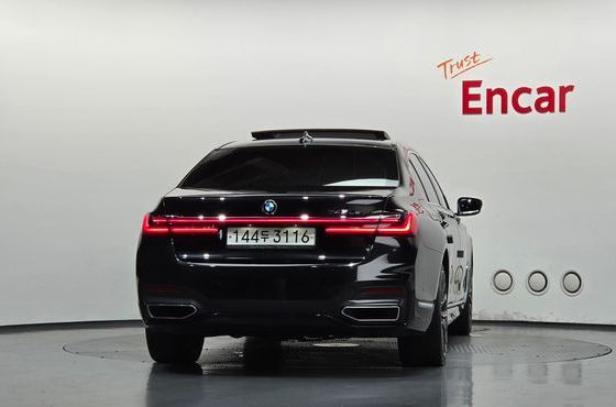 BMW 7-Series 745Le iPerformance M Sport — пробег 94 947 км — фото 3 из 5