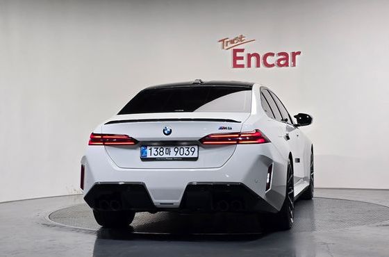BMW M5 M5 Sedan — пробег 9 350 км — фото 4 из 5