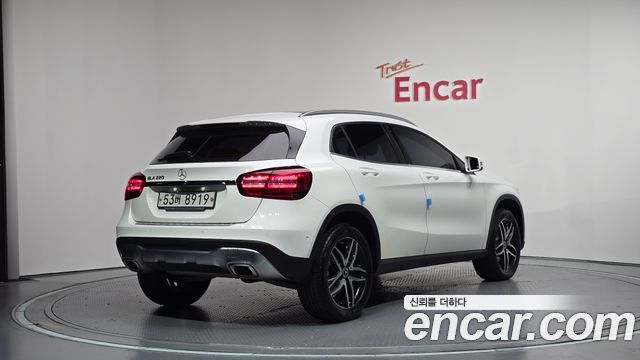 Mercedes-Benz GLA-Class из Кореи Encar