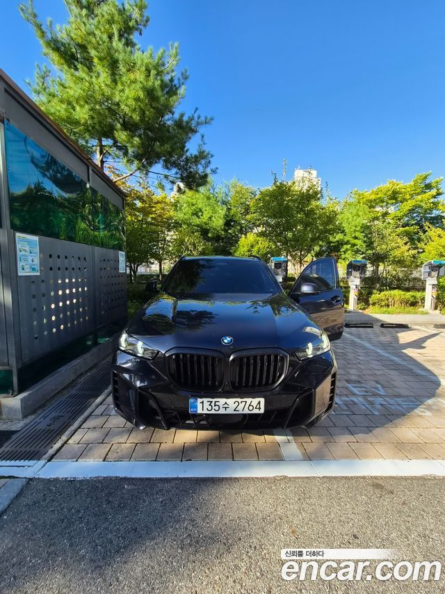 BMW X5 xDrive 40d M Sport Online Exclusive Editon — пробег 5 000 км — фото 1 из 5