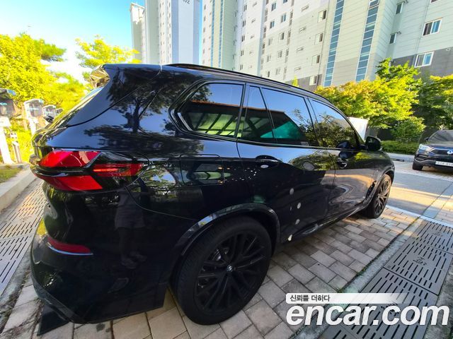 BMW X5 xDrive 40d M Sport Online Exclusive Editon — пробег 5 000 км — фото 2 из 5