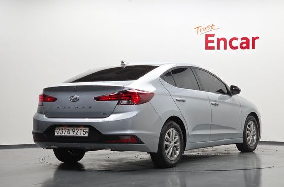 Hyundai AVANTE 1.6 Smart — пробег 59 867 км — фото 2 из 5