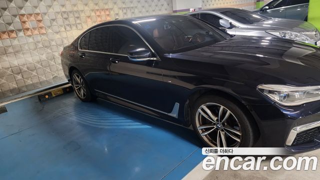 BMW 7-Series 730d xDrive M Sport — пробег 118 000 км — фото 2 из 5