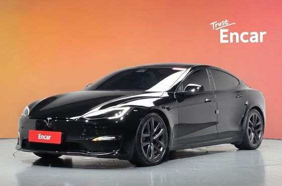 Tesla Model S Plaid — пробег 93 731 км — фото 1 из 5