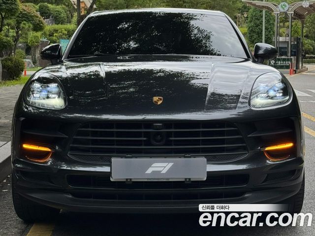Porsche Macan из Кореи Encar