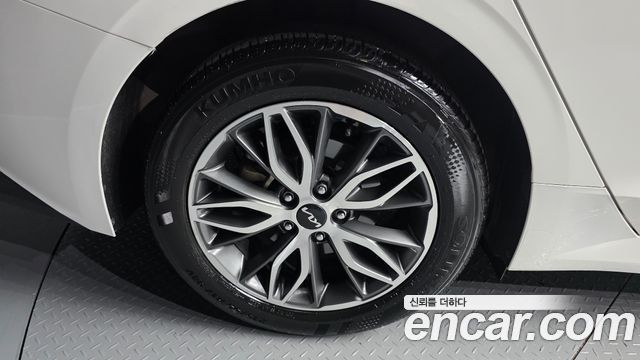 Kia K5 из Кореи Encar